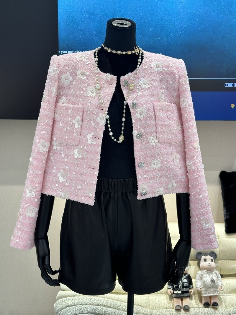 Ch*el coats